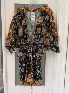 Agua Bendita Multi-Color Leaf-Print Kimono Wrap